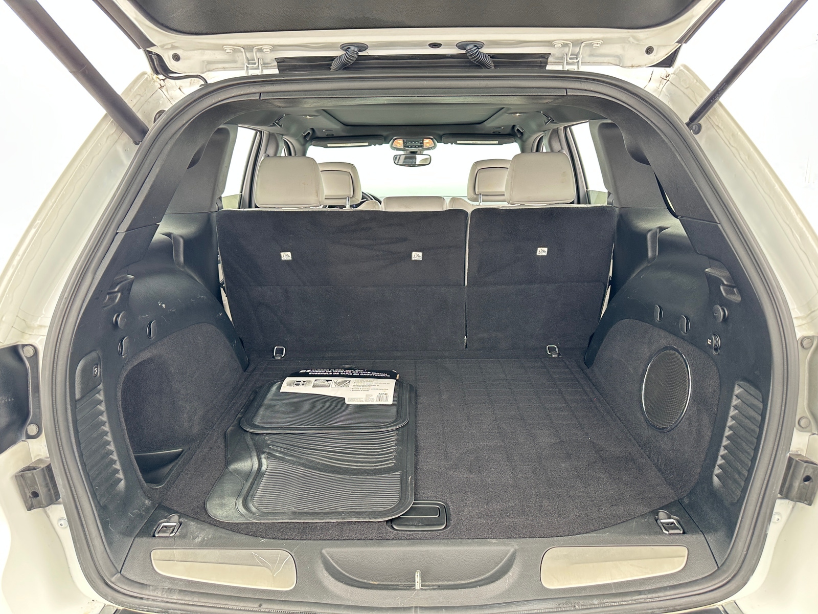 Thumbnail: 2018 Jeep Grand Cherokee - 6