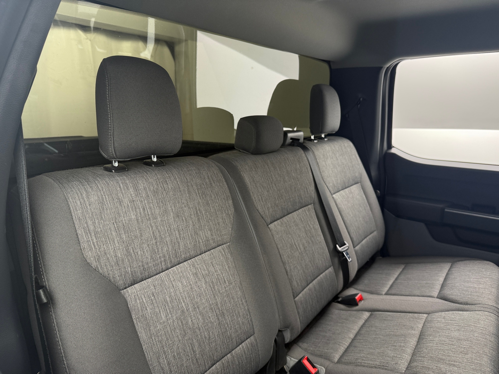 Thumbnail: 2021 Ford Econoline - 6