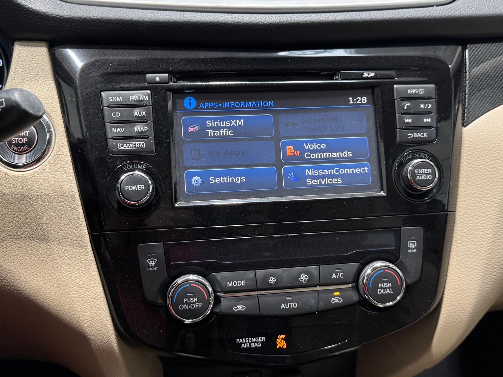 Thumbnail: 2016 Nissan Rogue - 3