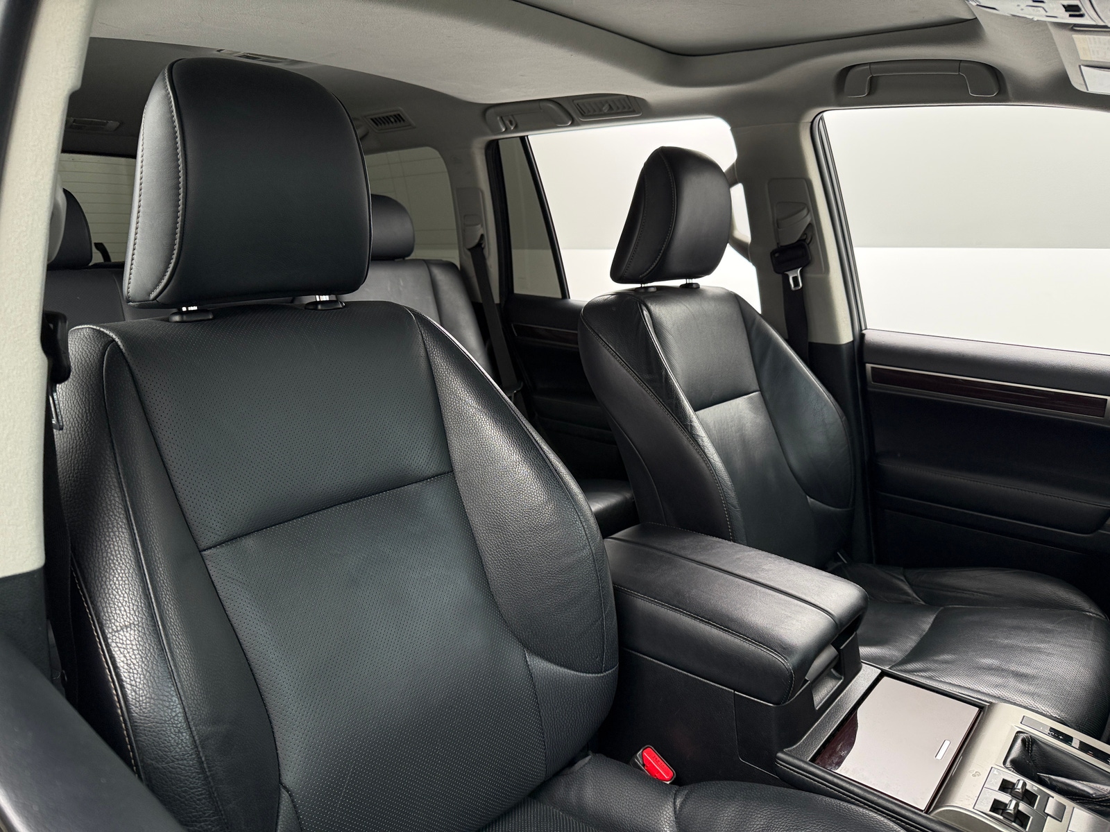 Thumbnail: 2018 Lexus GX - 2