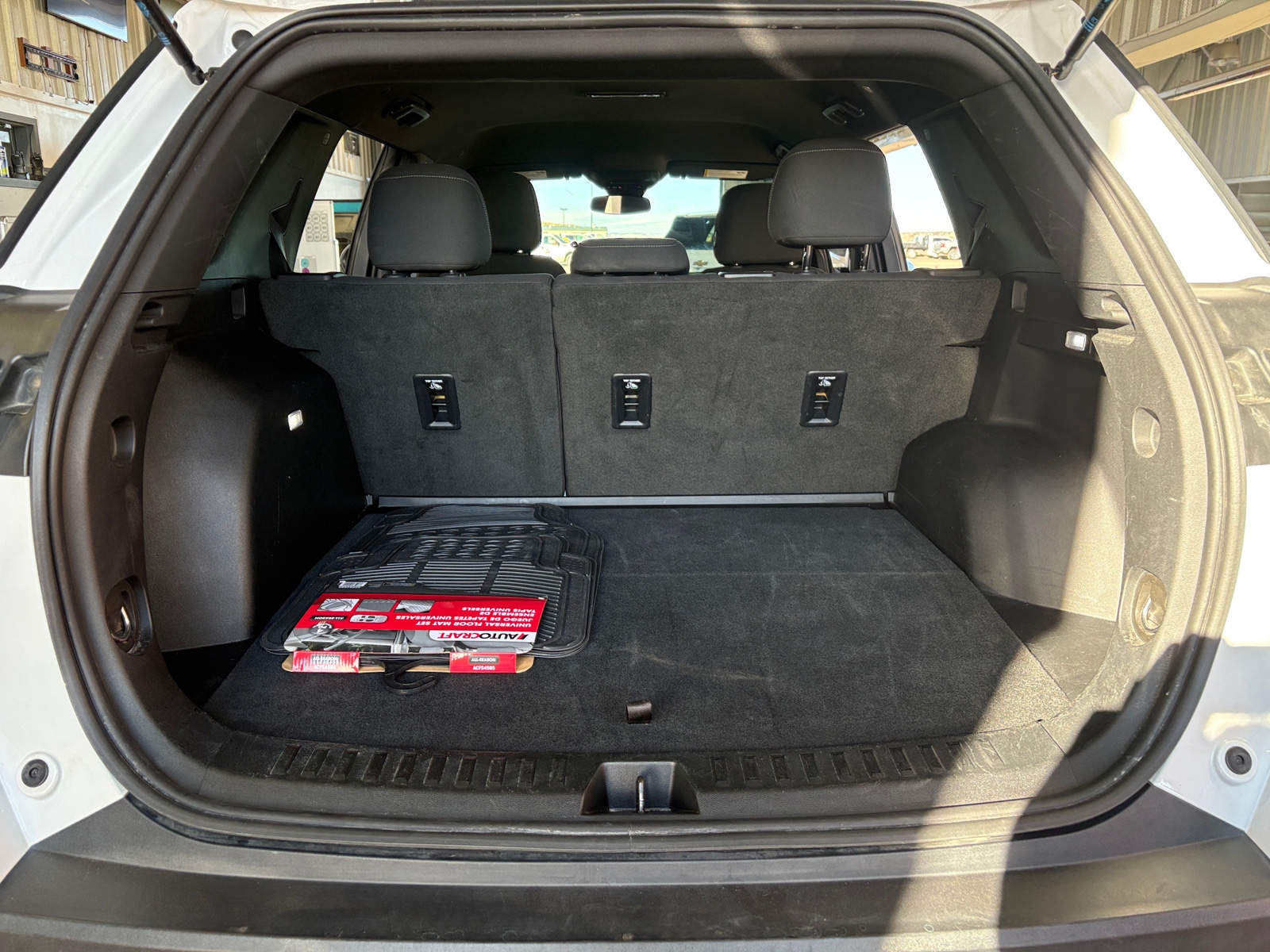 Thumbnail: 2025 Chevrolet Equinox - 7