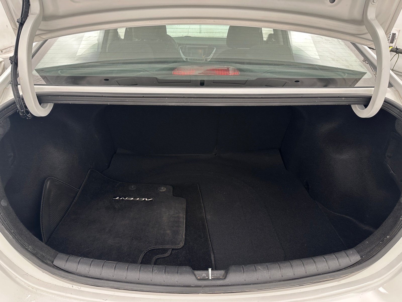 Thumbnail: 2022 Hyundai Accent - 7