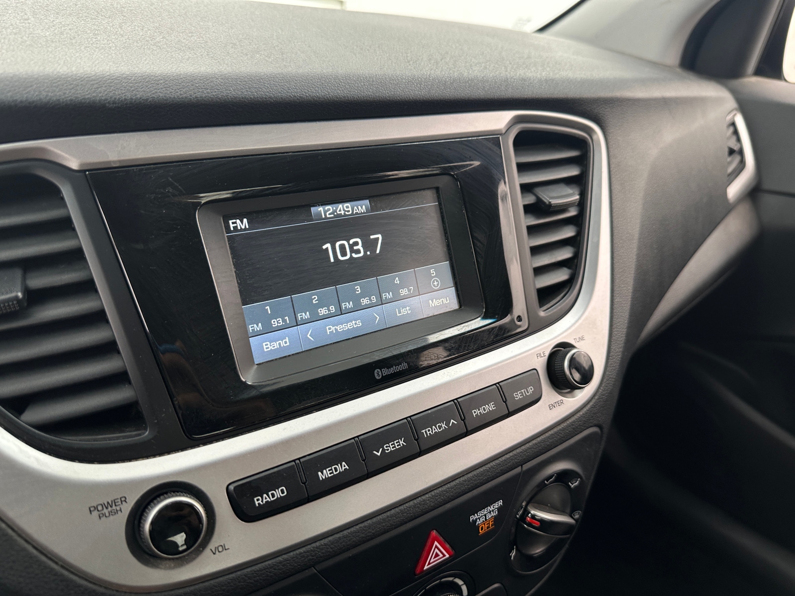 Thumbnail: 2022 Hyundai Accent - 4