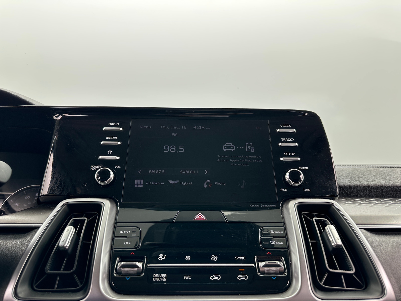 Thumbnail: 2021 Kia Sorento - 3