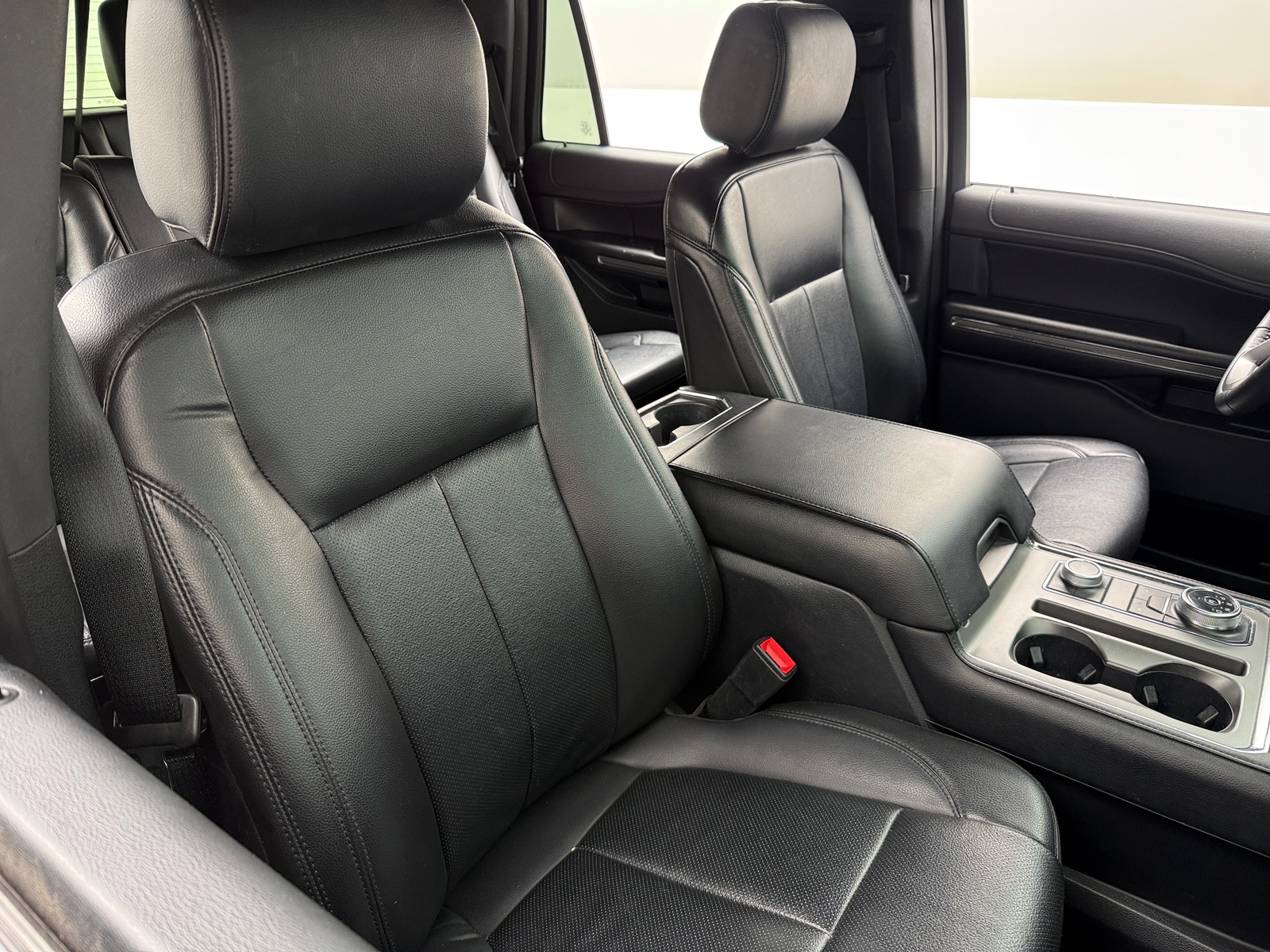 Thumbnail: 2020 Ford Expedition - 2