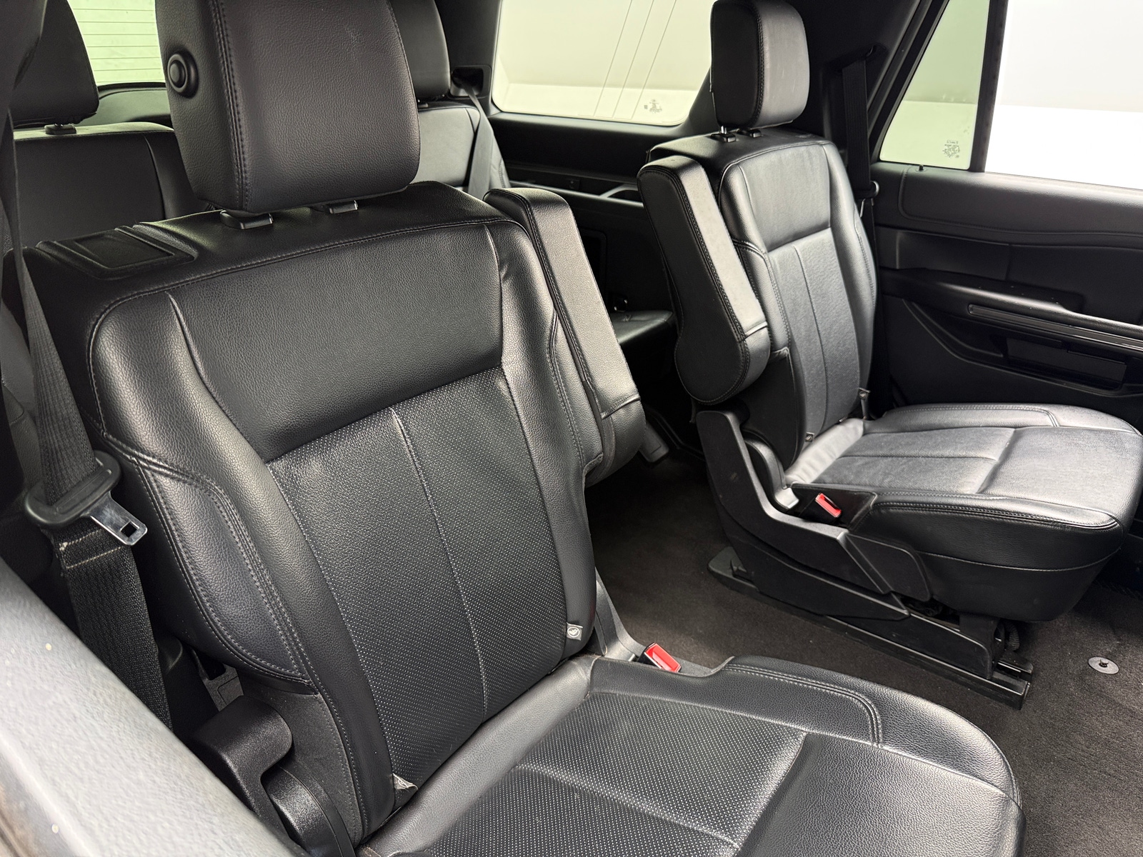 Thumbnail: 2020 Ford Expedition - 6