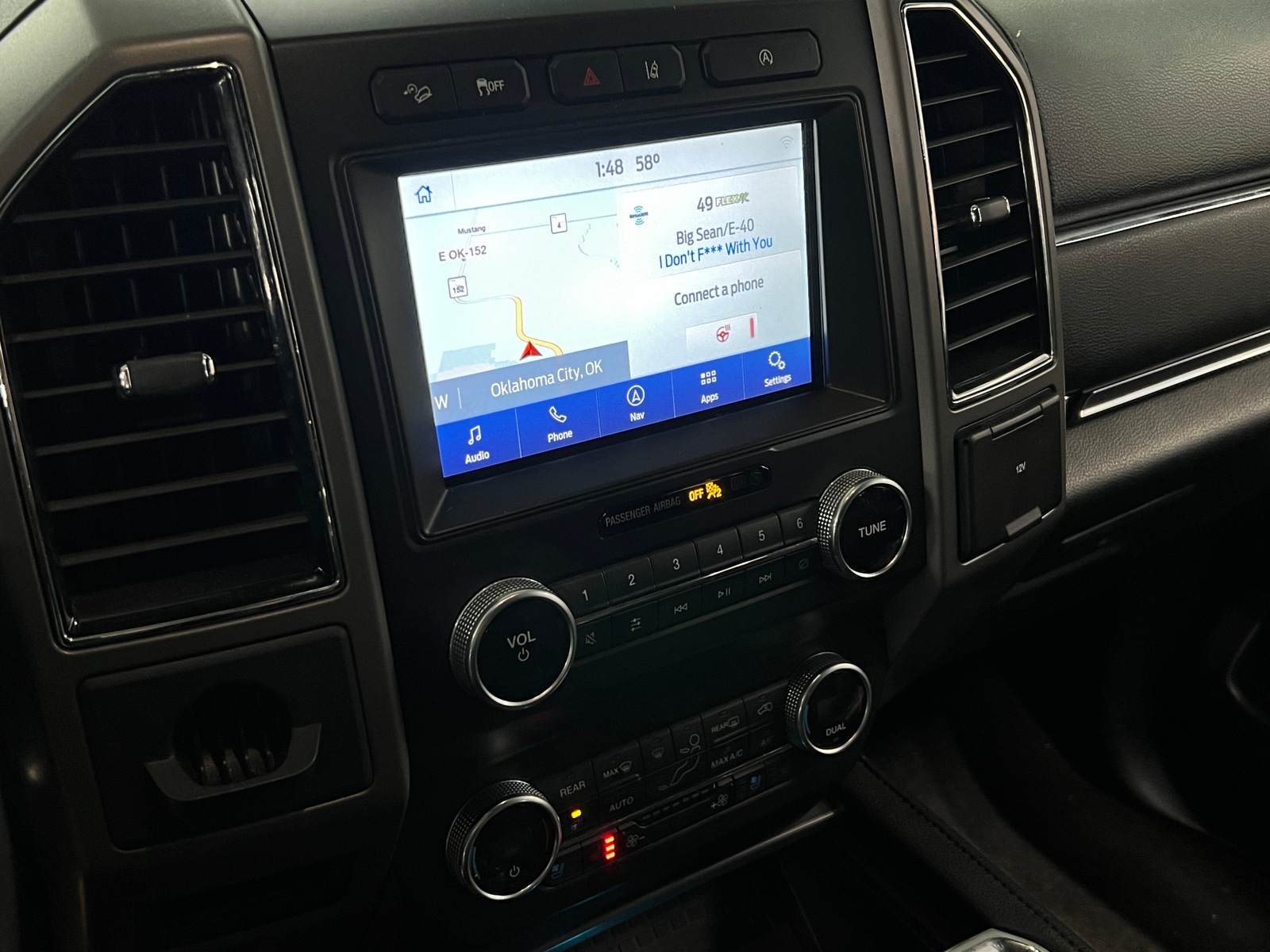 Thumbnail: 2020 Ford Expedition - 4