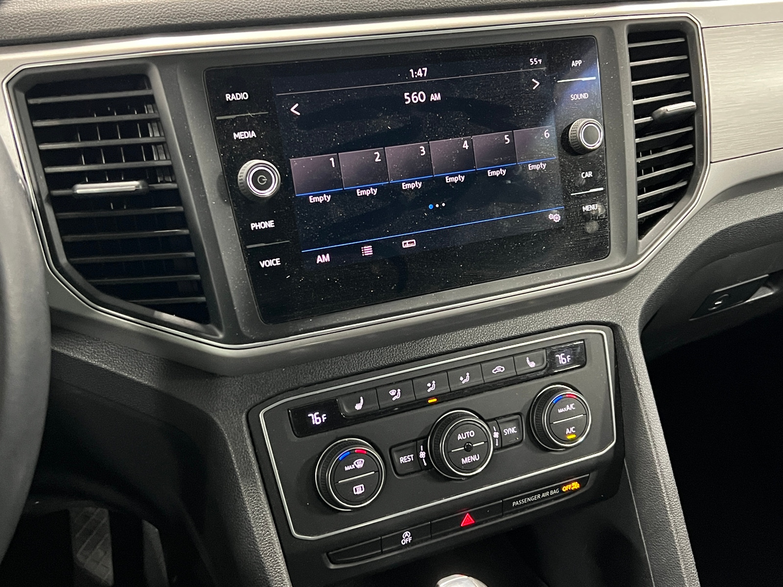 Thumbnail: 2019 Volkswagen Atlas - 3