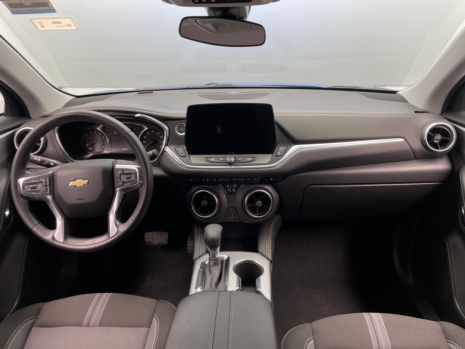 Thumbnail: 2025 Chevrolet Blazer - 3