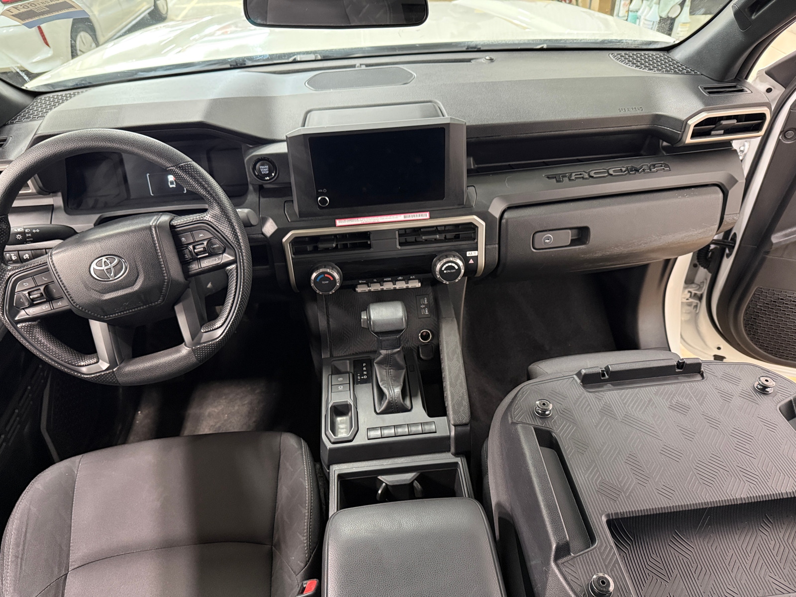 Thumbnail: 2024 Toyota Tacoma - 3