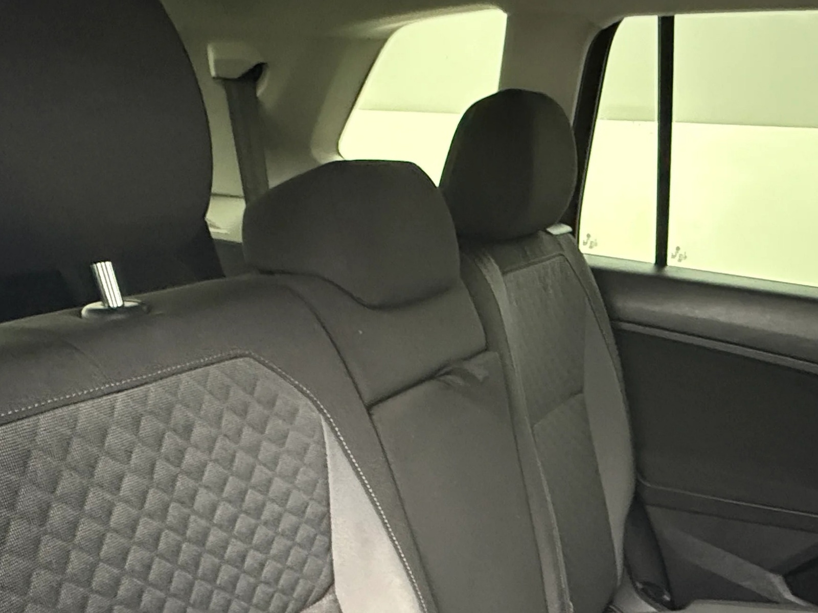 Thumbnail: 2019 Volkswagen Tiguan - 6