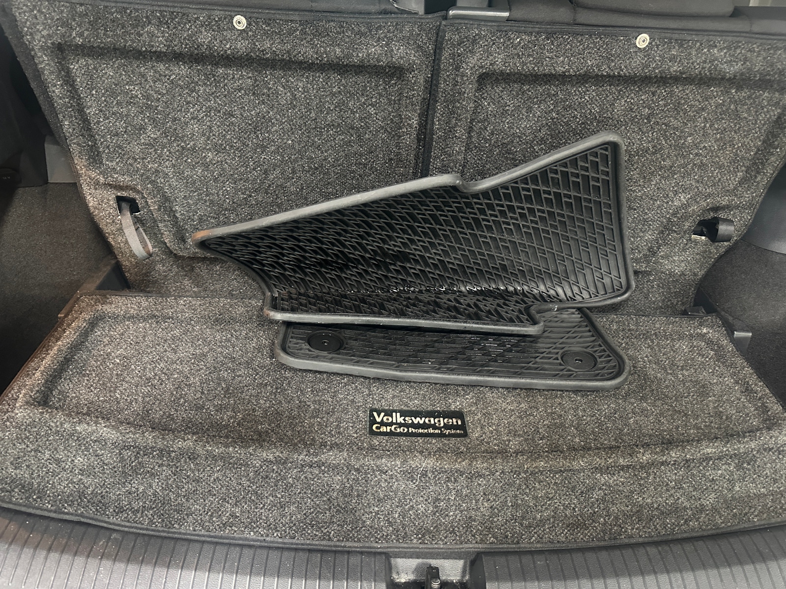 Thumbnail: 2019 Volkswagen Tiguan - 7