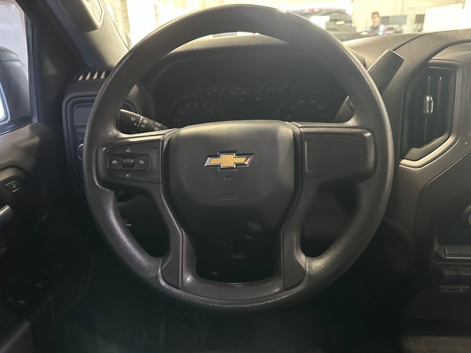 Thumbnail: 2020 Chevrolet Silverado 1500 - 5