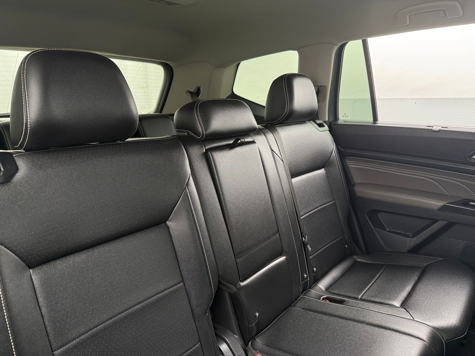 Thumbnail: 2021 Volkswagen Atlas - 5