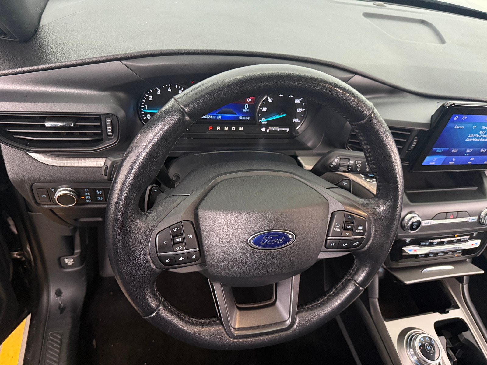 Thumbnail: 2020 Ford Explorer - 5