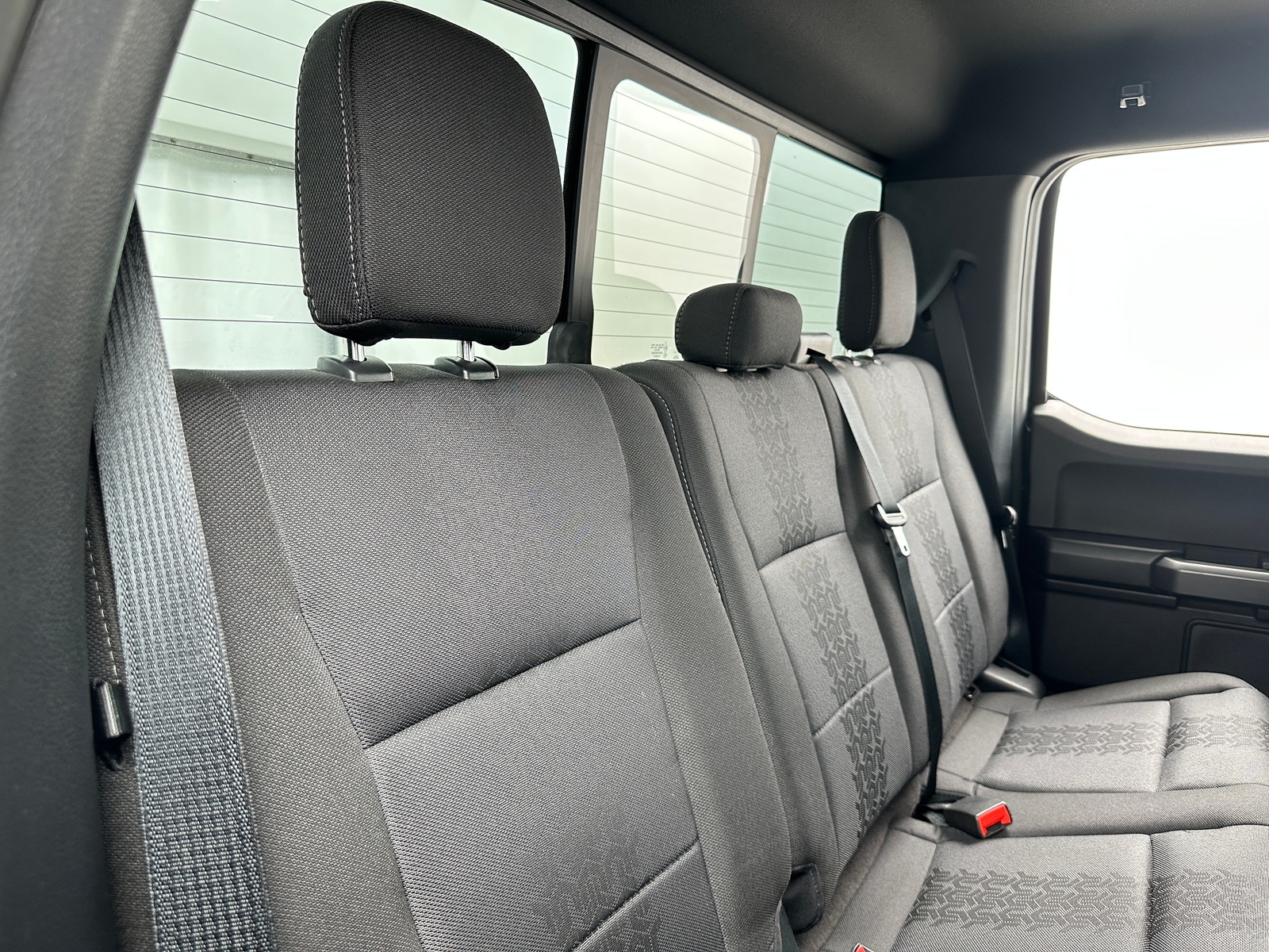 Thumbnail: 2020 Ford Econoline - 6