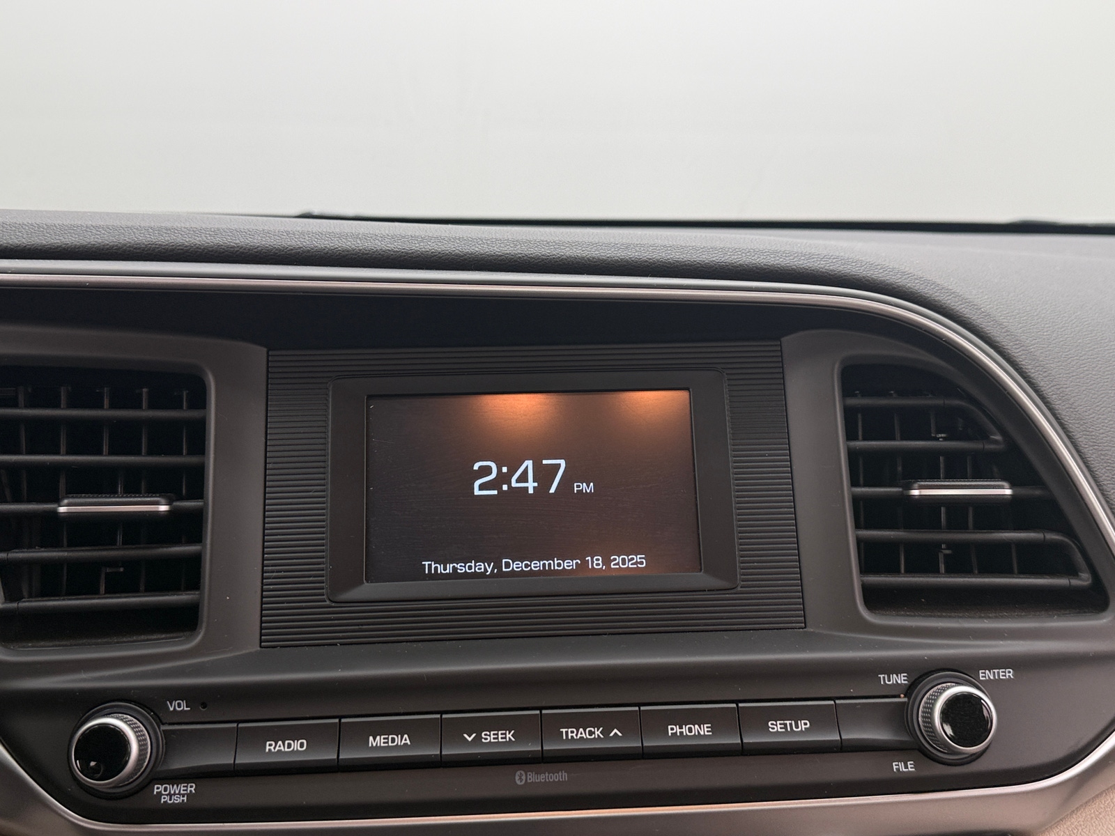 Thumbnail: 2020 Hyundai Elantra - 4