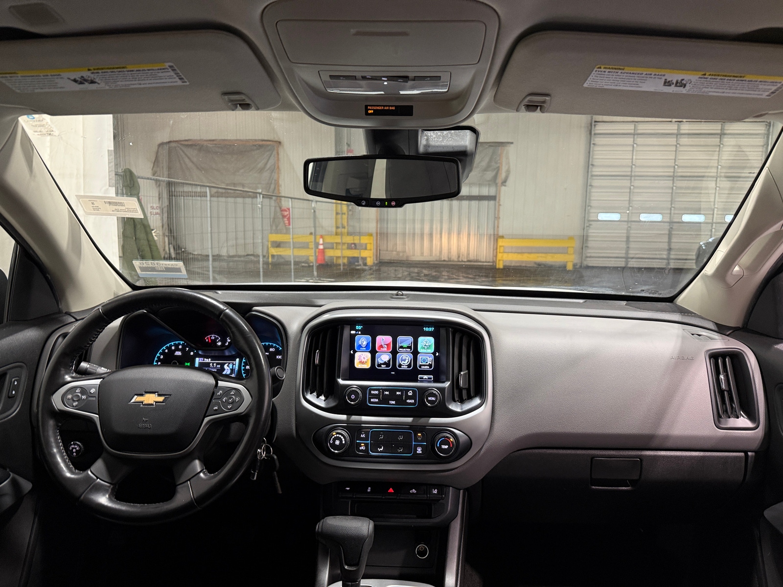 Thumbnail: 2018 Chevrolet Colorado - 3