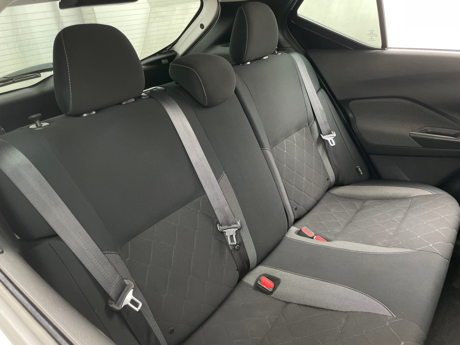 Thumbnail: 2020 Nissan Kicks - 6