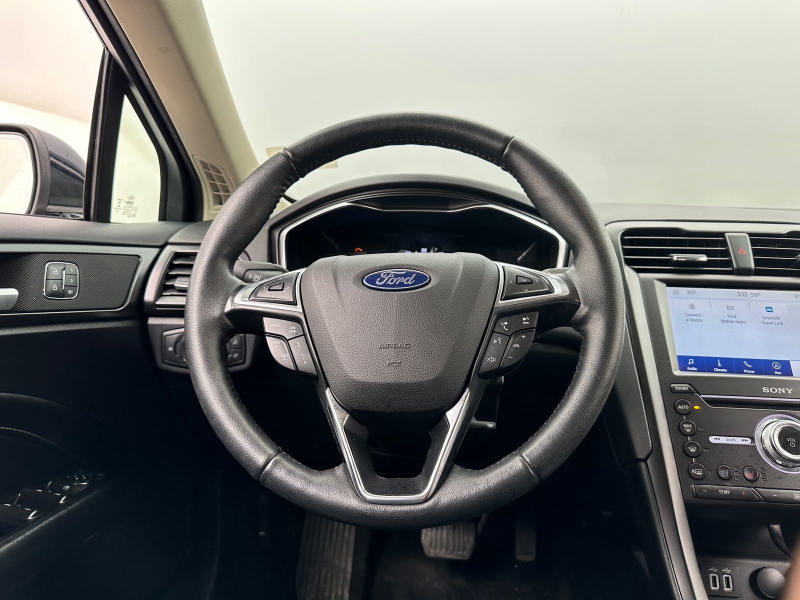 Thumbnail: 2020 Ford Fusion - 4