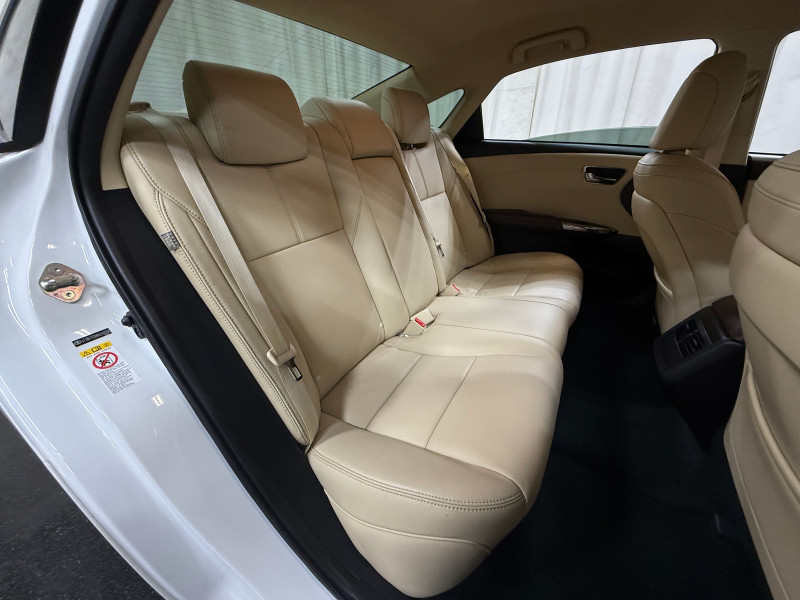 Thumbnail: 2017 Toyota Avalon - 5