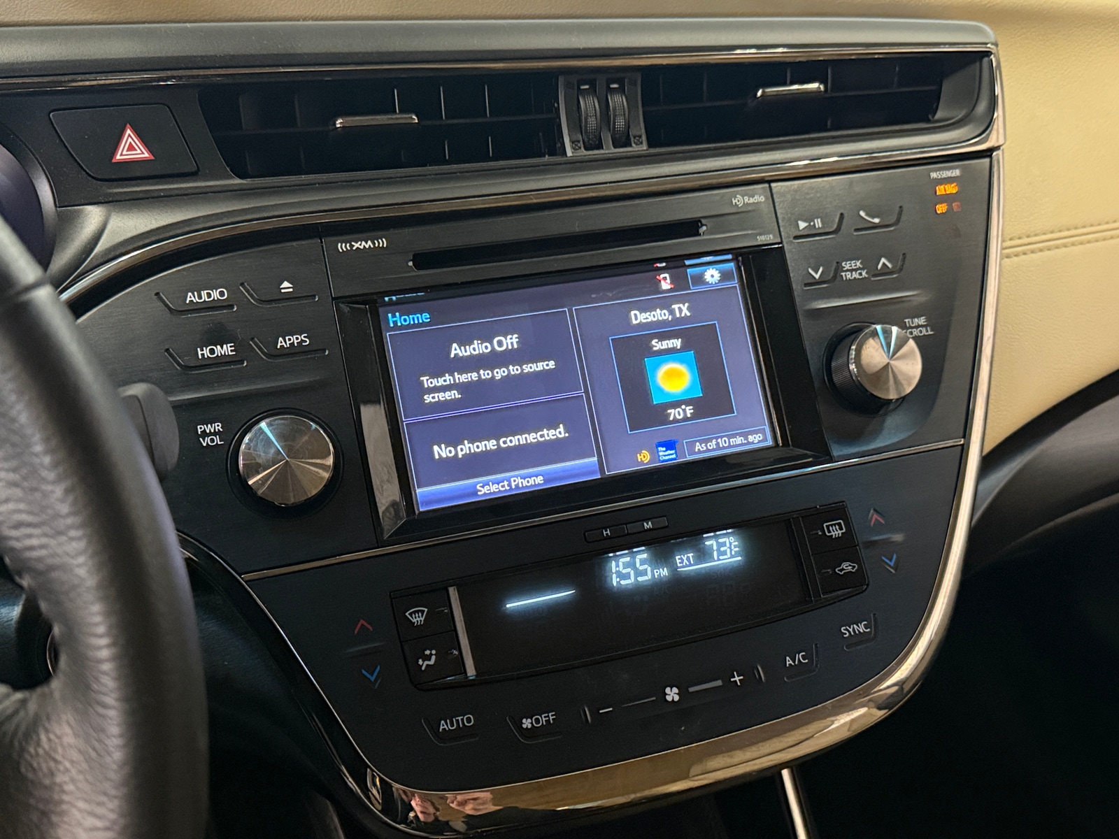 Thumbnail: 2017 Toyota Avalon - 3