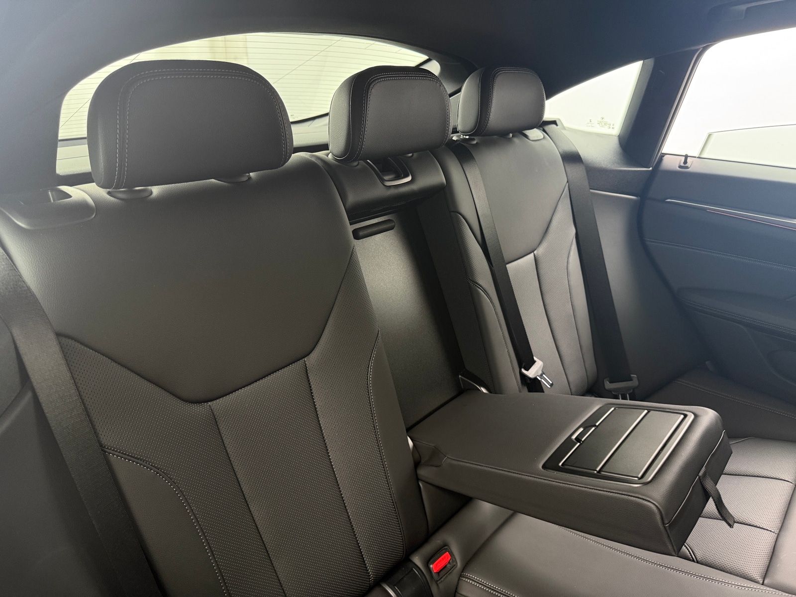 Thumbnail: 2022 BMW 4 Series - 6