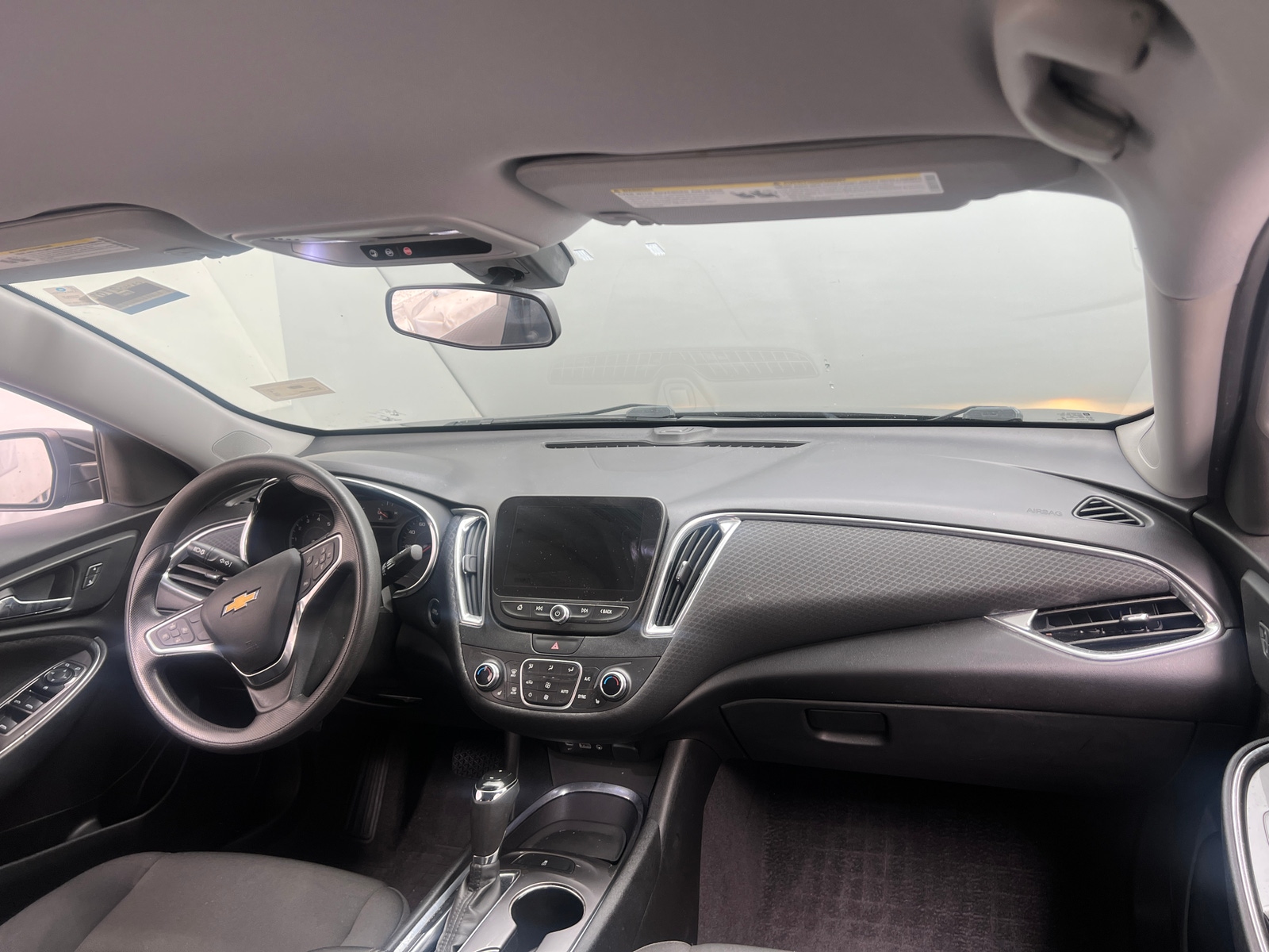 Thumbnail: 2019 Chevrolet Malibu - 3