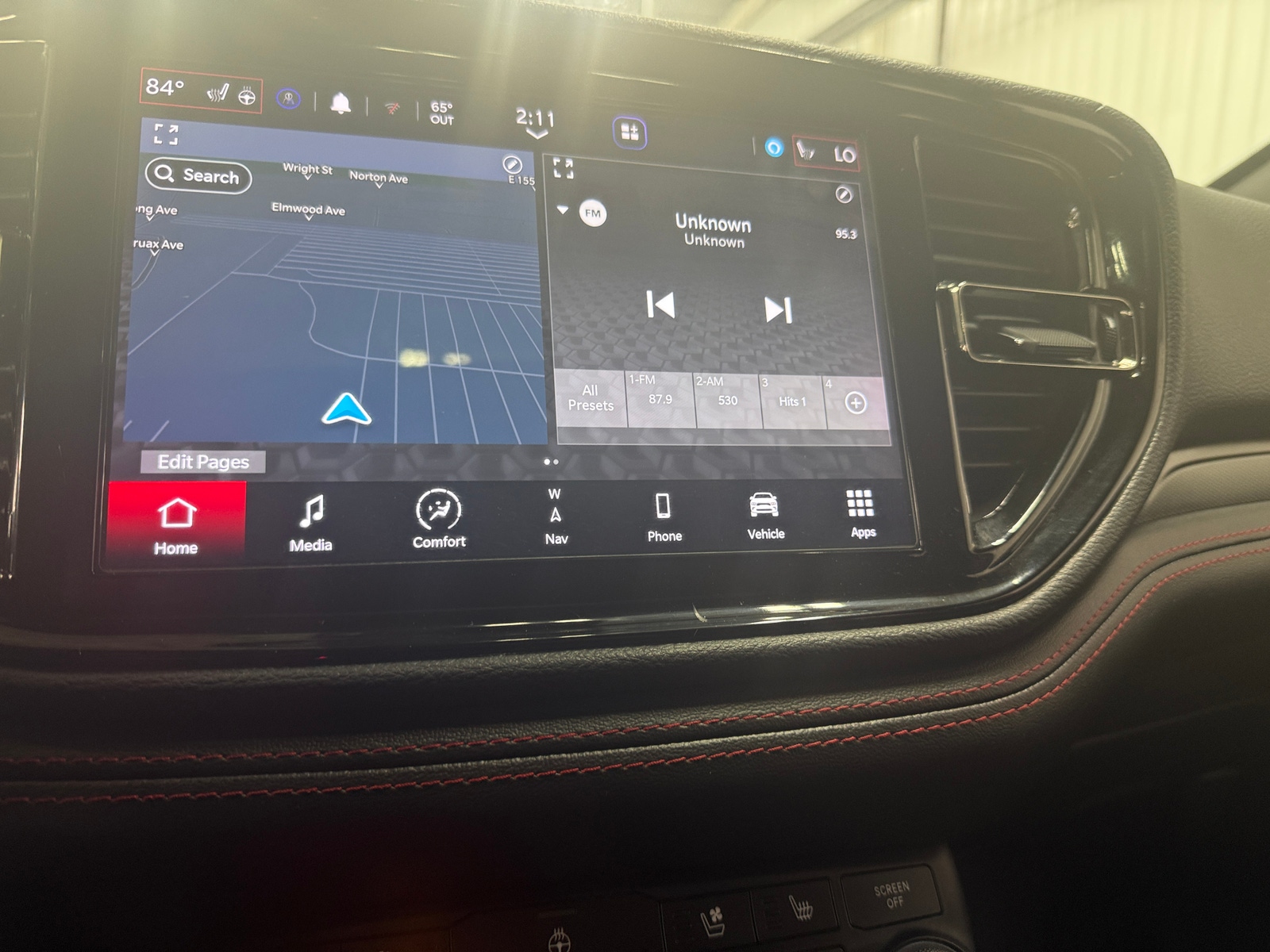 Thumbnail: 2023 Dodge Durango - 4