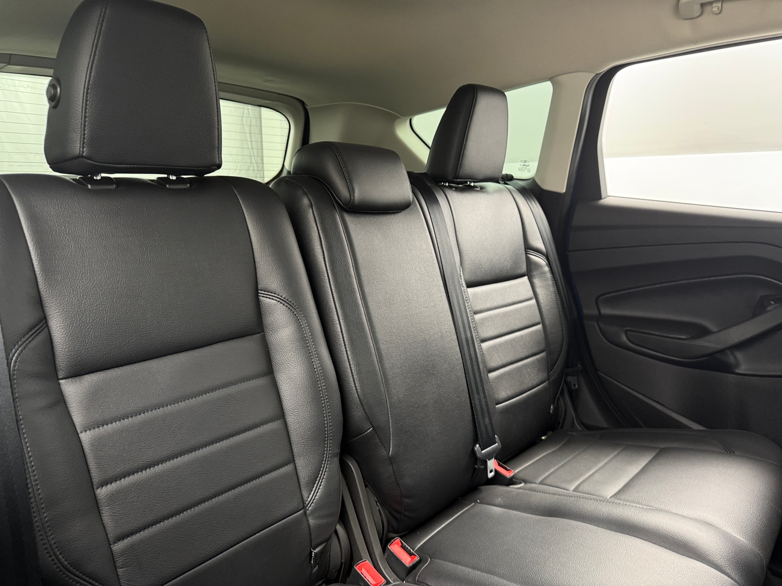 Thumbnail: 2019 Ford Escape - 6