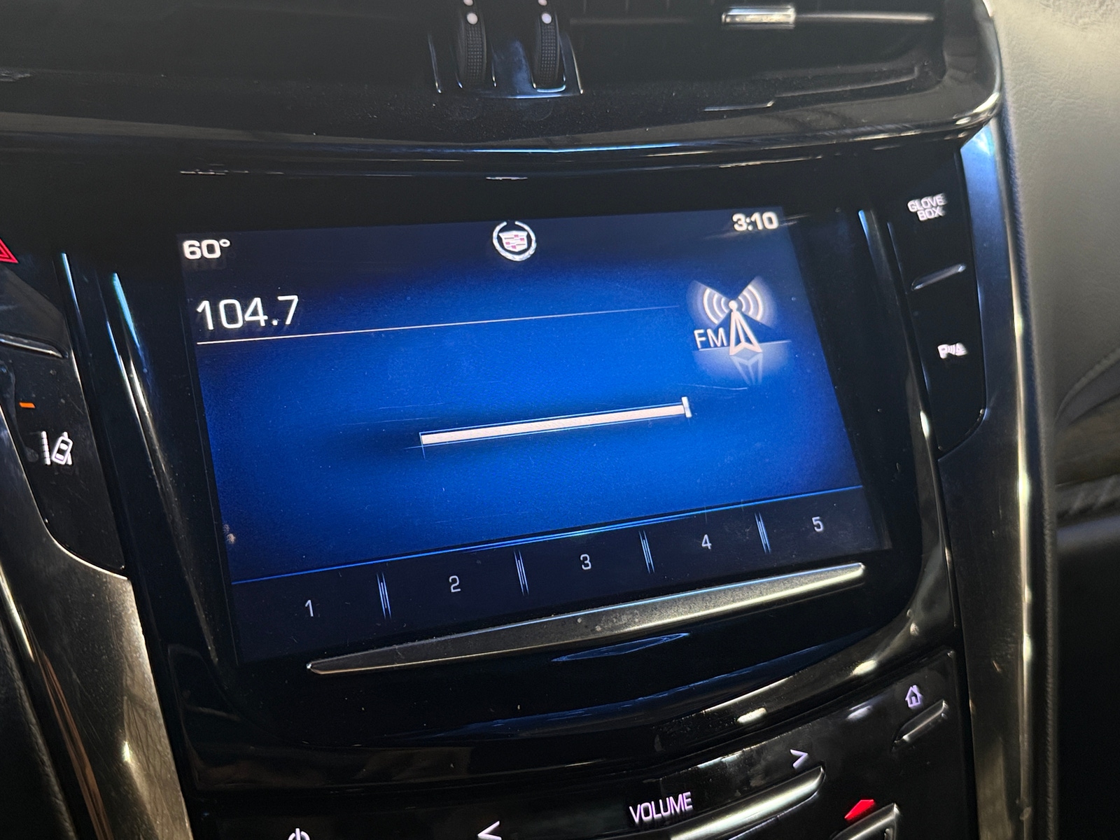 Thumbnail: 2014 Cadillac ELR - 2