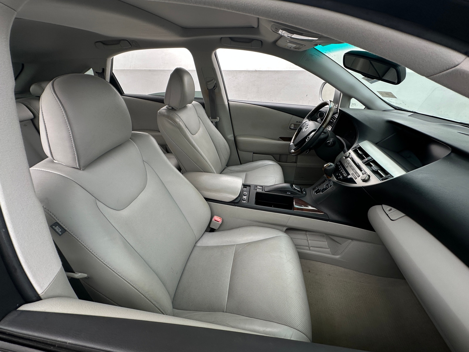 Thumbnail: 2010 Lexus RX - 2