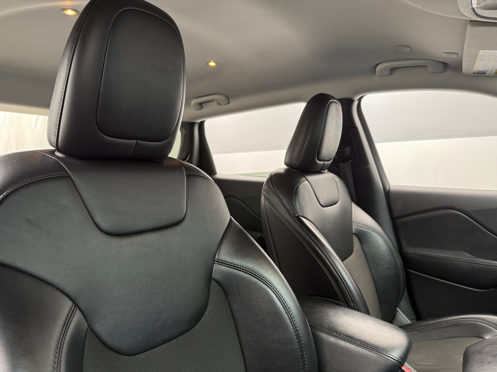 Thumbnail: 2020 Jeep Cherokee - 2