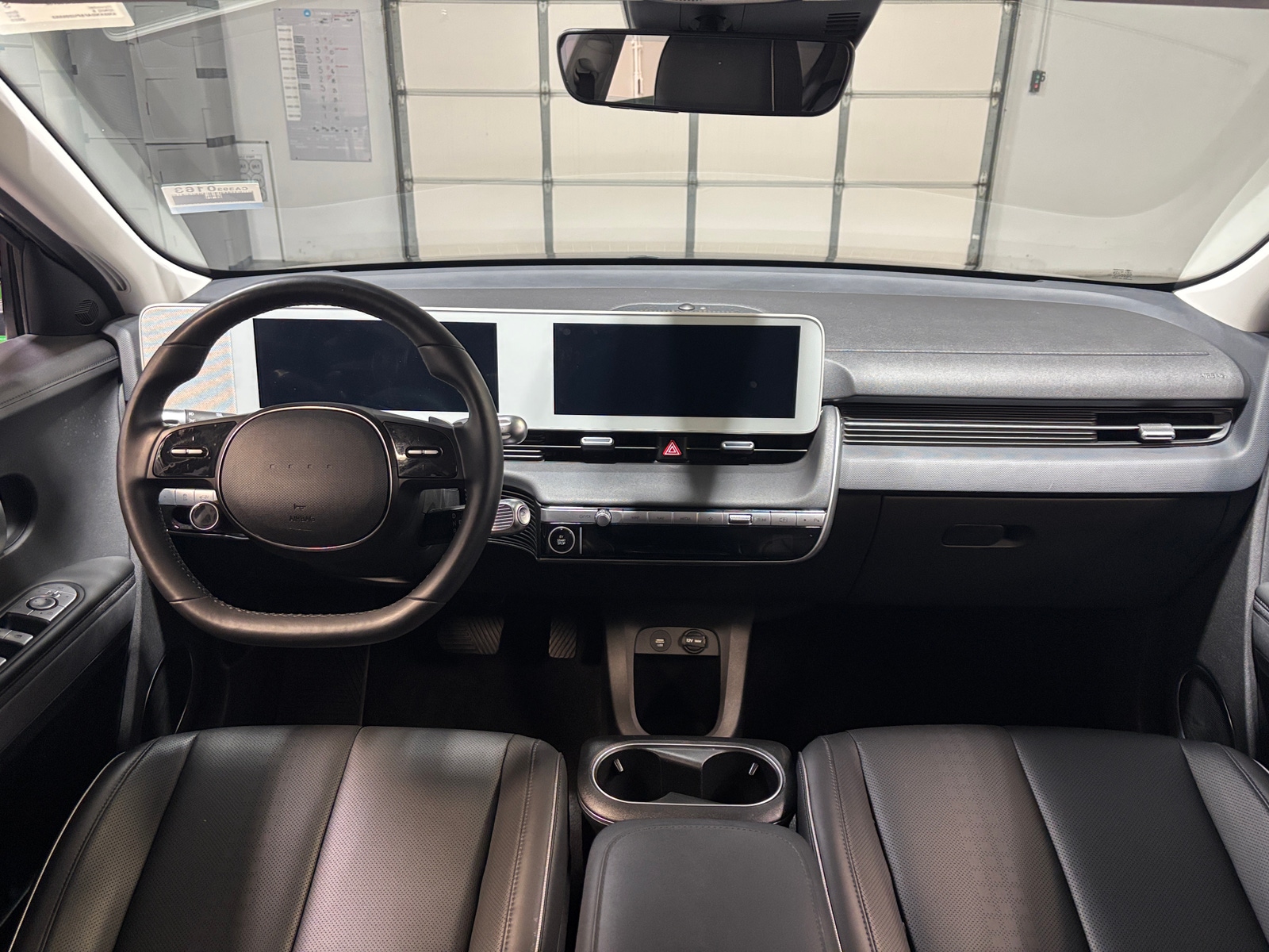 Thumbnail: 2023 Hyundai Ioniq 5 - 2