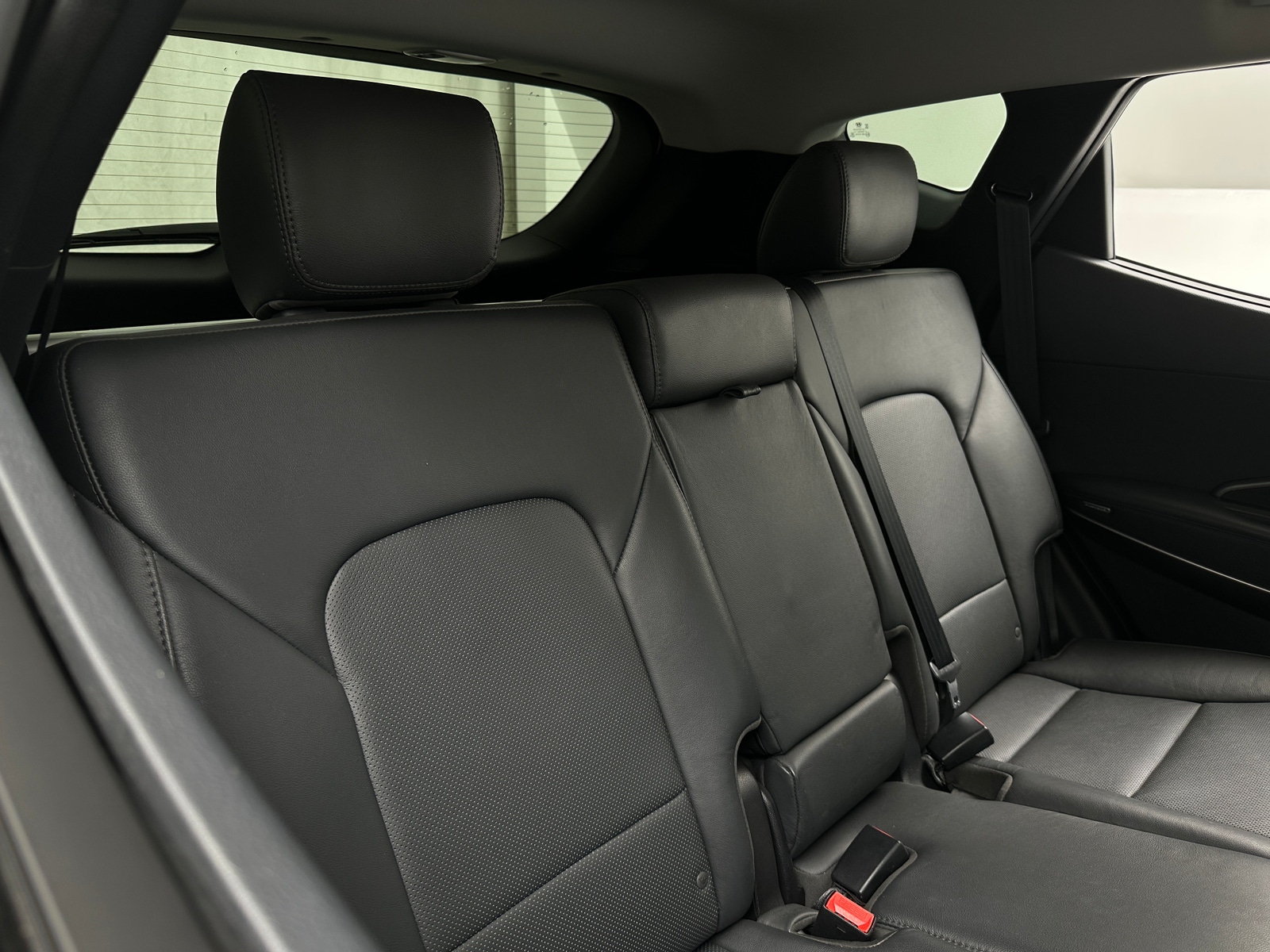 Thumbnail: 2017 Hyundai Santa Fe - 5