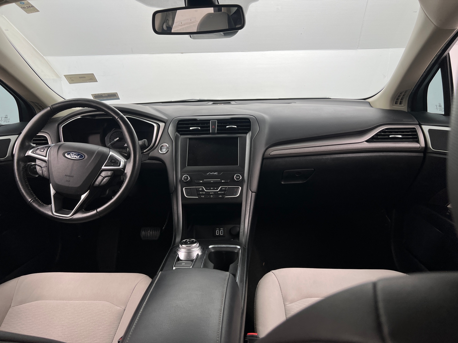 Thumbnail: 2020 Ford Fusion - 3