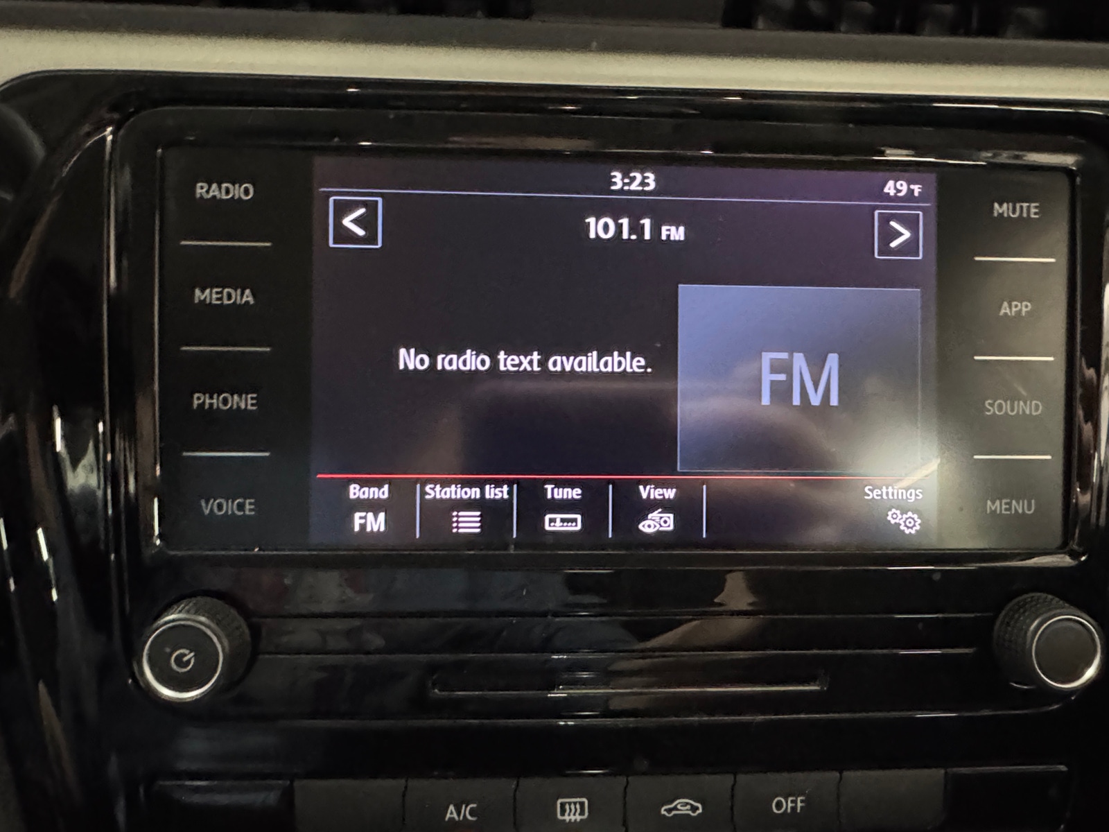 Thumbnail: 2020 Volkswagen Passat - 4