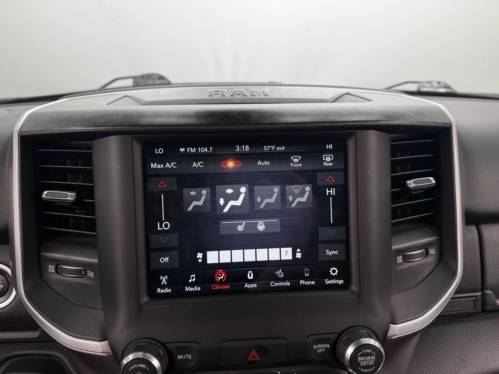 Thumbnail: 2020 RAM 1500 - 4