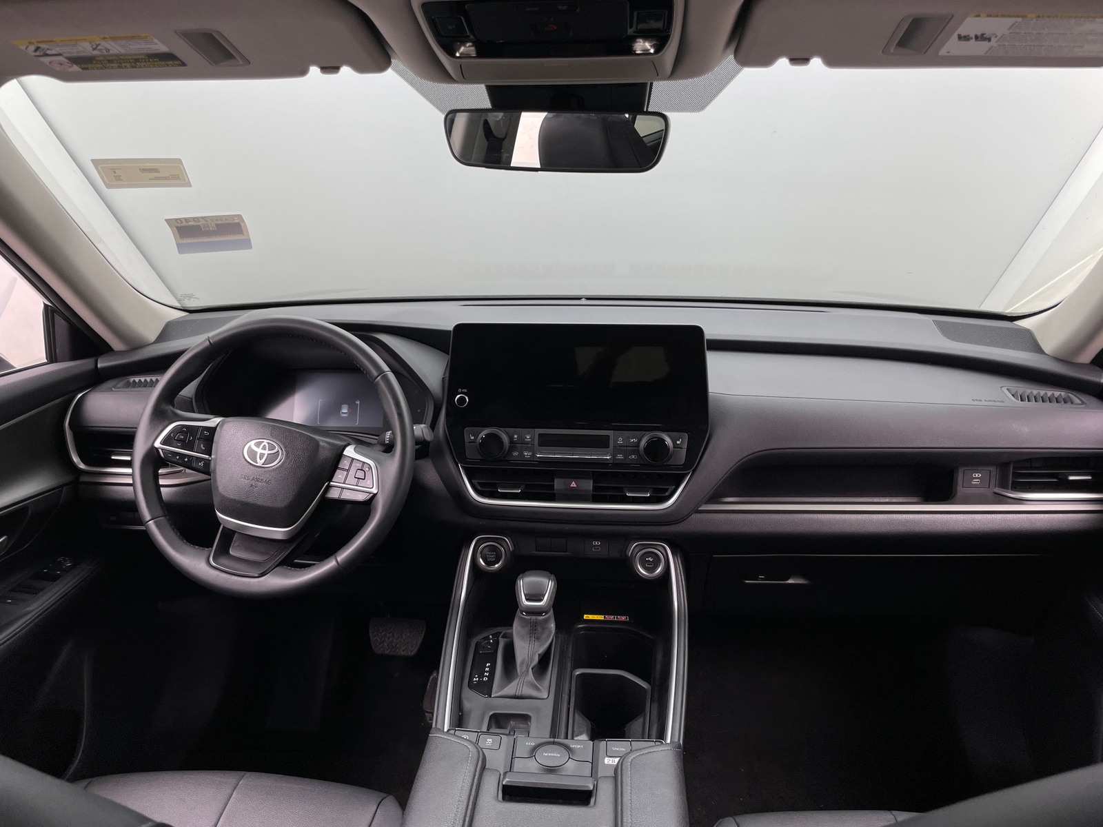 Thumbnail: 2025 Toyota Grand Highlander - 2