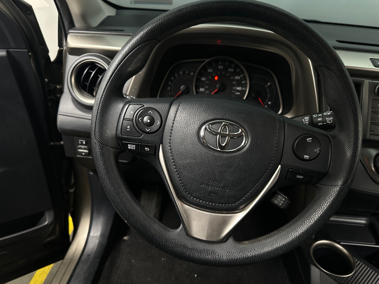 Thumbnail: 2014 Toyota RAV4 - 5