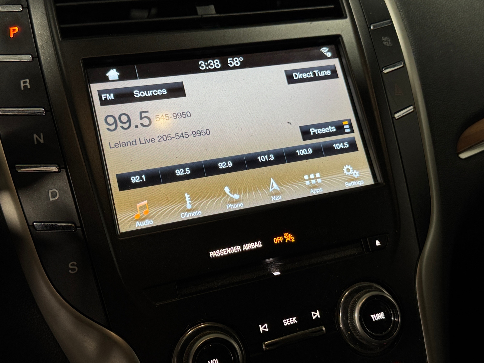 Thumbnail: 2017 Lincoln MKC - 3