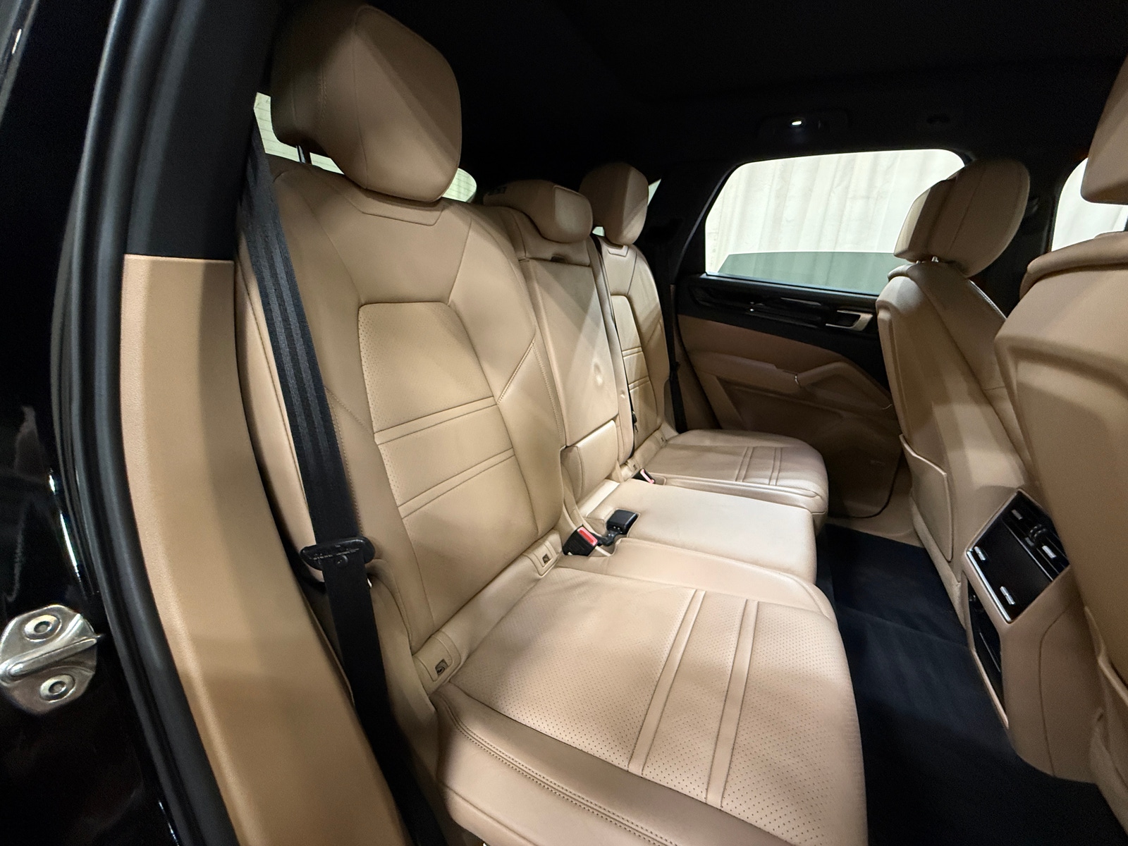 Thumbnail: 2019 Porsche Cayenne - 5