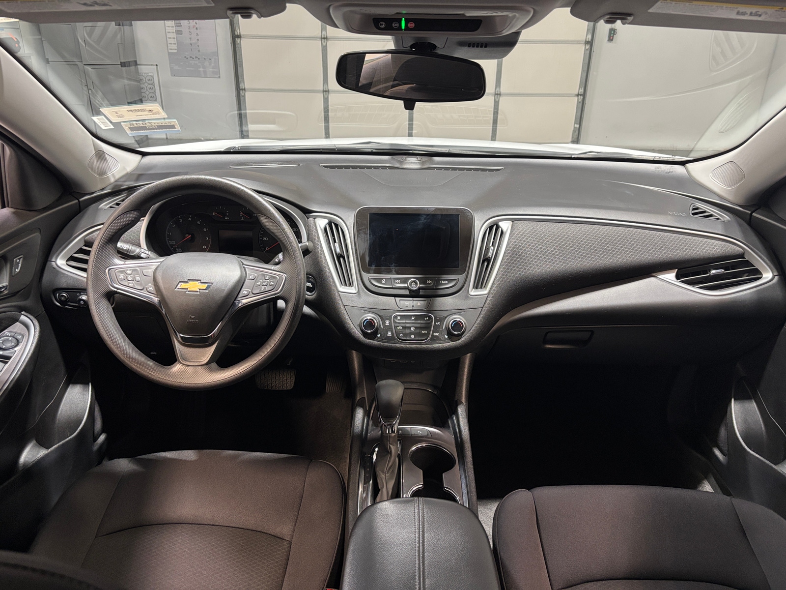 Thumbnail: 2024 Chevrolet Malibu - 3