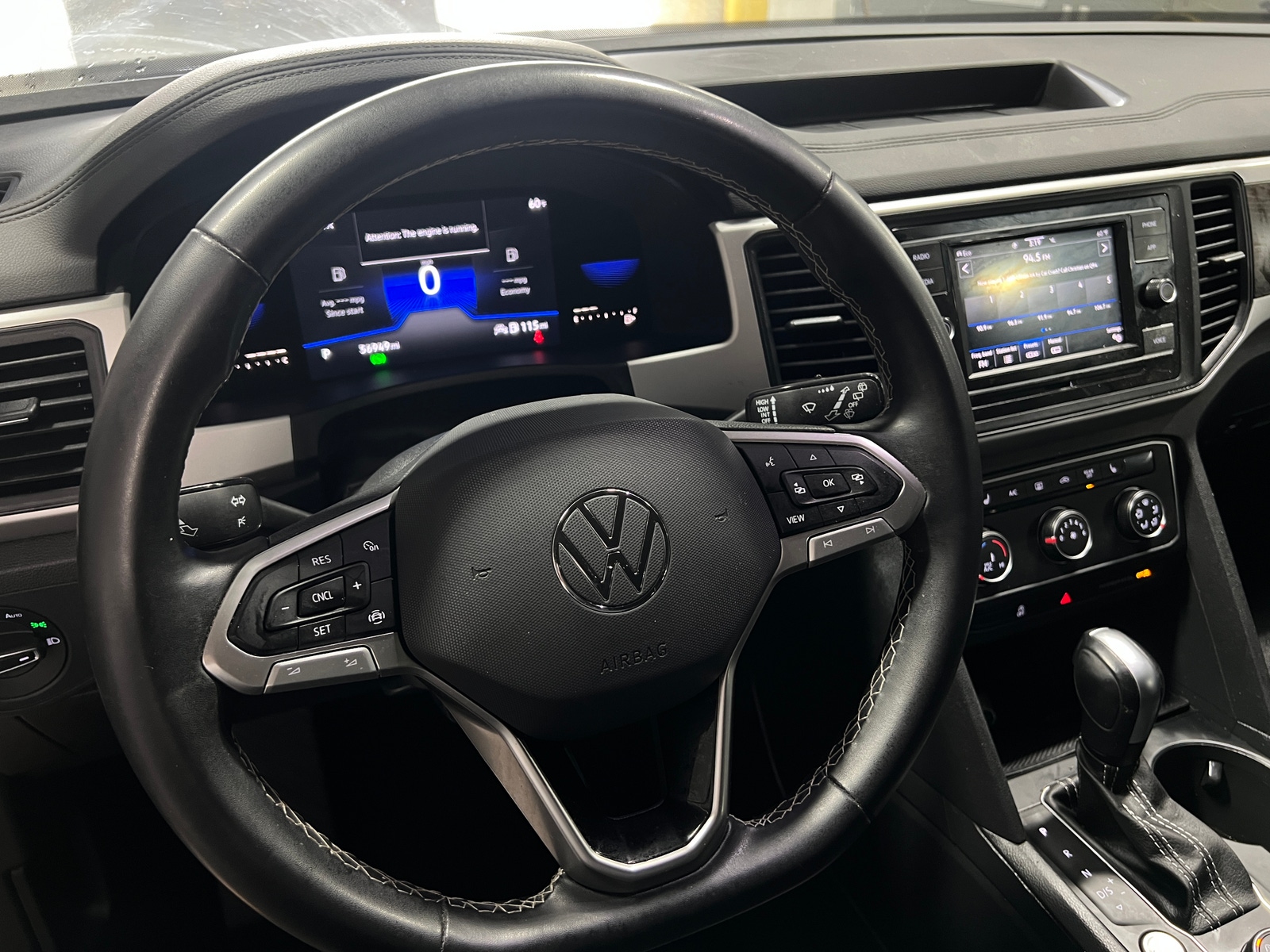 Thumbnail: 2022 Volkswagen Atlas - 4