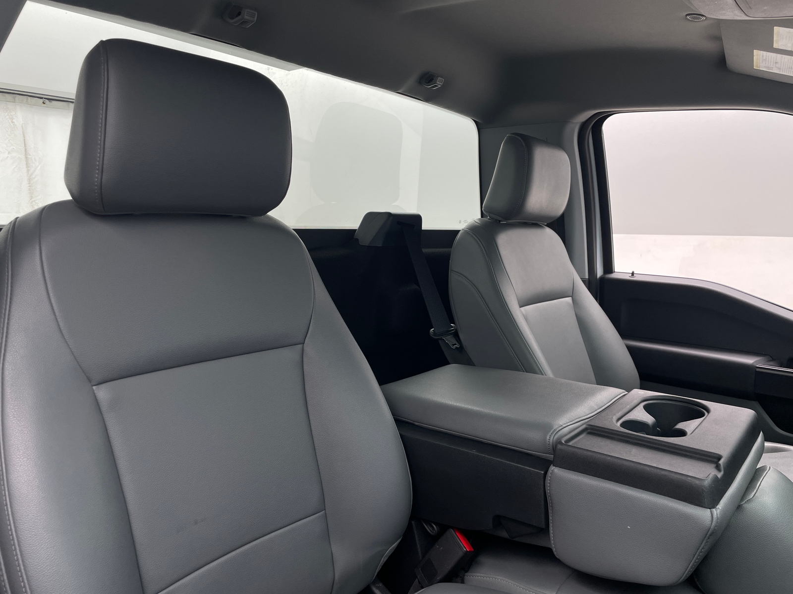 Thumbnail: 2022 Ford Econoline - 2