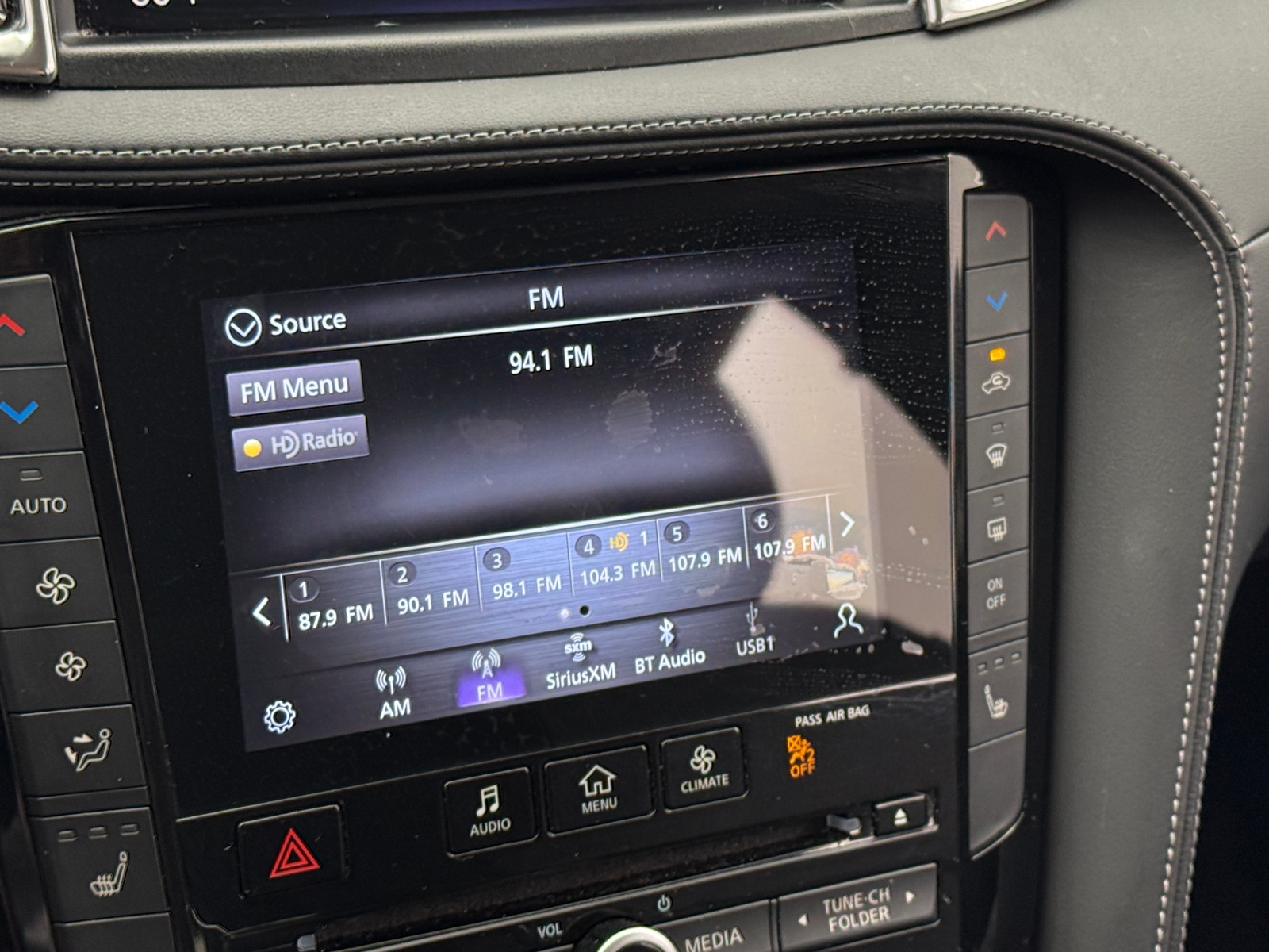 Thumbnail: 2020 INFINITI QX50 - 3