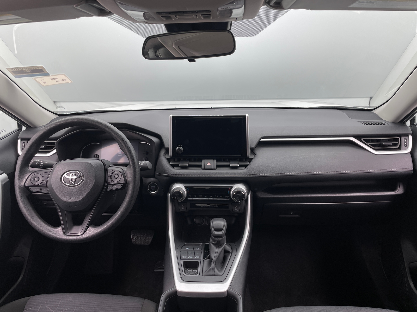 Thumbnail: 2025 Toyota RAV4 - 3