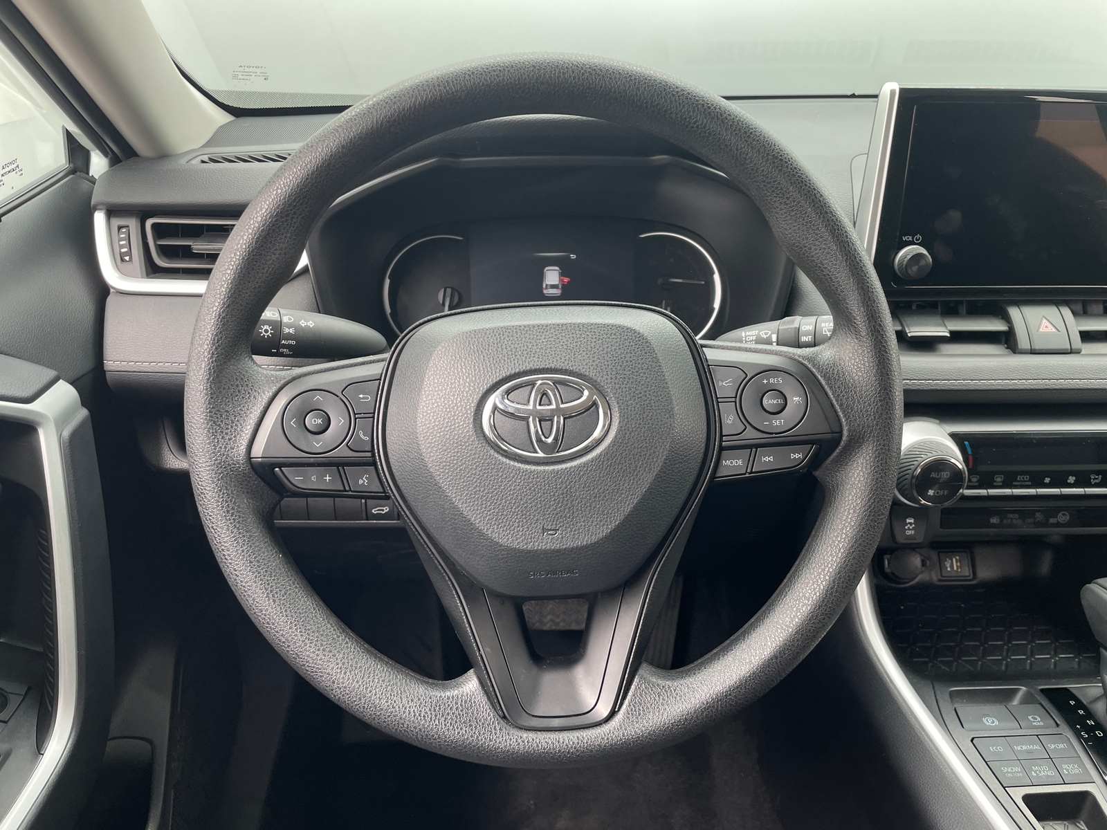 Thumbnail: 2025 Toyota RAV4 - 5