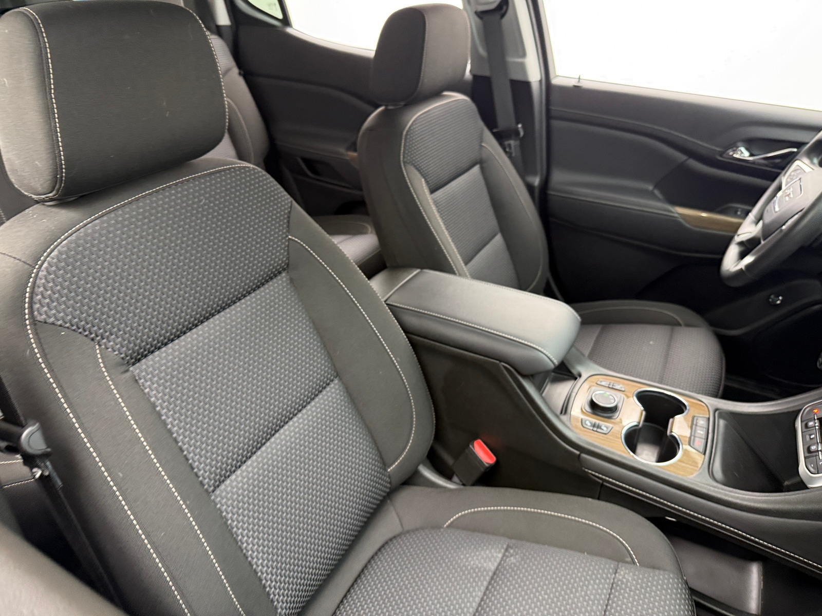 Thumbnail: 2023 GMC Acadia - 2