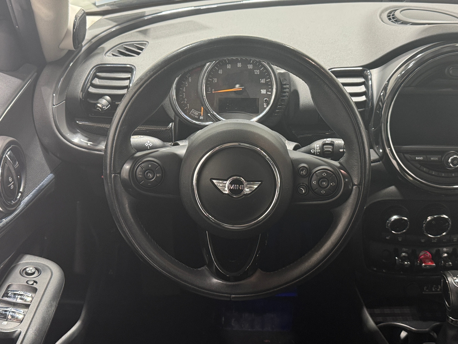 Thumbnail: 2016 MINI Cooper Clubman - 4